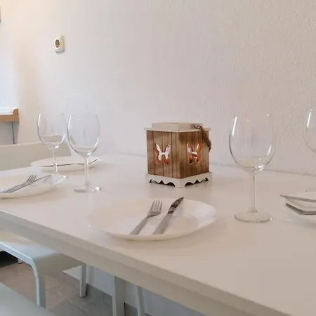 Worker Place Wismar Gross Stieten